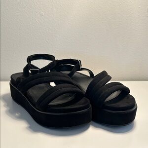 ASOS Platform Sandals - Velvety soft - NWOB